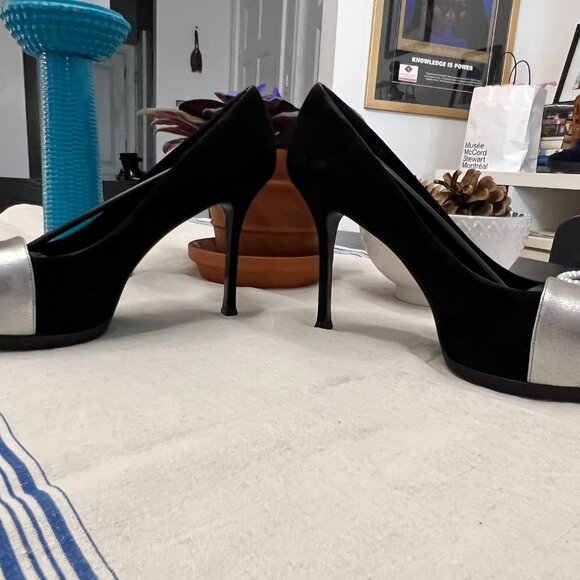 YSL Tribute Tribtoo Pumps - Picture 13 of 13